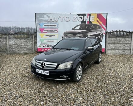 Черный Мерседес Ц-Класс, объемом двигателя 2.2 л и пробегом 279 тыс. км за 7999 $, фото 1 на Automoto.ua