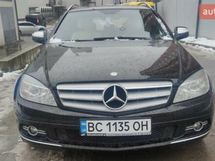 Черный Мерседес Ц-Класс, объемом двигателя 2.15 л и пробегом 207 тыс. км за 8750 $, фото 1 на Automoto.ua