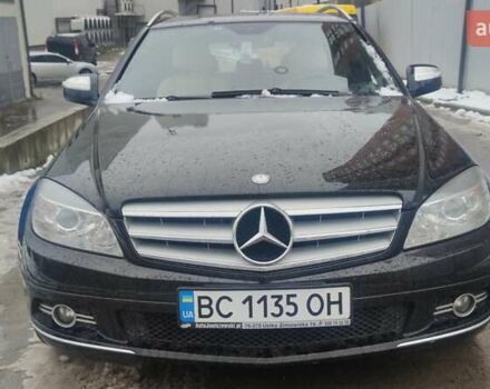 Черный Мерседес Ц-Класс, объемом двигателя 2.15 л и пробегом 207 тыс. км за 8750 $, фото 1 на Automoto.ua