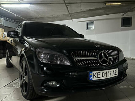 Мерседес Ц-Клас 2008 у Дніпро (Дніпропетровську) на Automoto.ua Чорний Мерседес Ц-Клас, об'ємом двигуна 1.8 л та пробігом 67 тис. км за 11500 $, фото 1 на Automoto.ua