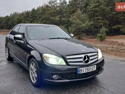 Мерседес Ц-Класс 2008 в Кременчуге на Automoto.ua Черный Мерседес Ц-Класс, объемом двигателя 2.2 л и пробегом 260 тыс. км за 10100 $, фото 1 на Automoto.ua