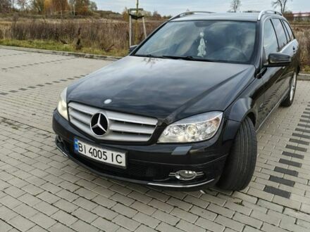 Черный Мерседес Ц-Класс, объемом двигателя 2.1 л и пробегом 310 тыс. км за 7500 $, фото 1 на Automoto.ua