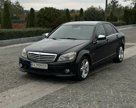 Чорний Мерседес Ц-Клас, об'ємом двигуна 3 л та пробігом 200 тис. км за 8500 $, фото 1 на Automoto.ua