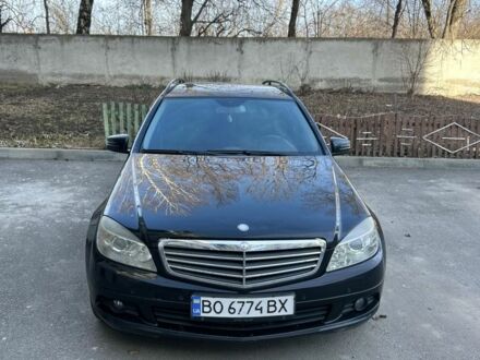 Мерседес Ц-Клас 2009 у Тернополі на Automoto.ua Чорний Мерседес Ц-Клас, об'ємом двигуна 2.1 л та пробігом 325 тис. км за 7800 $, фото 1 на Automoto.ua