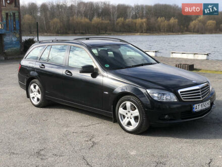 Мерседес Ц-Класс 2009 в Ивано-Франковске на Automoto.ua Черный Мерседес Ц-Класс, объемом двигателя 2.1 л и пробегом 335 тыс. км за 8500 $, фото 1 на Automoto.ua