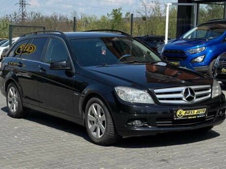 Мерседес Ц-Клас 2010 у Чернівцях на Automoto.ua Чорний Мерседес Ц-Клас, об'ємом двигуна 2.2 л та пробігом 350 тис. км за 9600 $, фото 1 на Automoto.ua