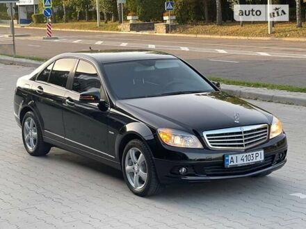 Мерседес Ц-Клас 2010 у Белой Церкве на Automoto.ua Чорний Мерседес Ц-Клас, об'ємом двигуна 2.2 л та пробігом 198 тис. км за 10700 $, фото 1 на Automoto.ua