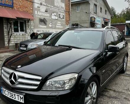 Черный Мерседес Ц-Класс, объемом двигателя 2.14 л и пробегом 260 тыс. км за 10700 $, фото 1 на Automoto.ua