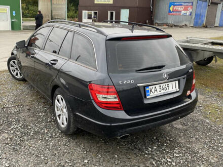 Мерседес Ц-Класс 2011 в Староконстантинов на Automoto.ua Черный Мерседес Ц-Класс, объемом двигателя 2.14 л и пробегом 300 тыс. км за 9700 $, фото 1 на Automoto.ua
