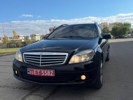 Черный Мерседес Ц-Класс, объемом двигателя 1.8 л и пробегом 135 тыс. км за 9500 $, фото 1 на Automoto.ua