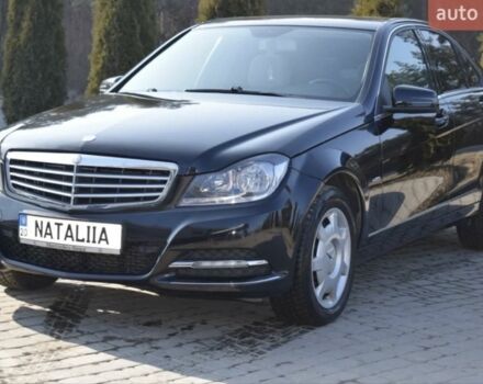 Черный Мерседес Ц-Класс, объемом двигателя 1.8 л и пробегом 237 тыс. км за 9100 $, фото 1 на Automoto.ua