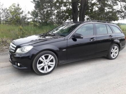 Мерседес Ц-Класс 2012 в Житомире на Automoto.ua Черный Мерседес Ц-Класс, объемом двигателя 0 л и пробегом 1 тыс. км за 9500 $, фото 1 на Automoto.ua