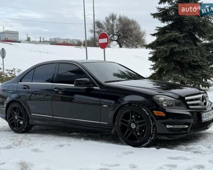 Черный Мерседес Ц-Класс, объемом двигателя 1.8 л и пробегом 151 тыс. км за 8500 $, фото 1 на Automoto.ua