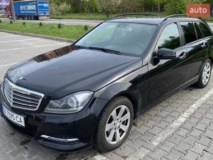 Мерседес Ц-Класс 2013 в Хмельницком на Automoto.ua Черный Мерседес Ц-Класс, объемом двигателя 2.14 л и пробегом 280 тыс. км за 11300 $, фото 1 на Automoto.ua