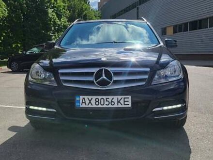 Мерседес Ц-Клас 2013 у Харкові на Automoto.ua Чорний Мерседес Ц-Клас, об'ємом двигуна 2.14 л та пробігом 299 тис. км за 10700 $, фото 1 на Automoto.ua