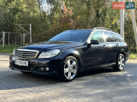 Чорний Мерседес Ц-Клас, об'ємом двигуна 2.2 л та пробігом 310 тис. км за 10999 $, фото 1 на Automoto.ua