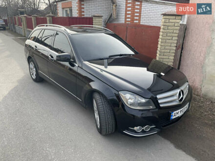 Мерседес Ц-Класс 2013 в Житомире на Automoto.ua Черный Мерседес Ц-Класс, объемом двигателя 2.2 л и пробегом 254 тыс. км за 11400 $, фото 1 на Automoto.ua
