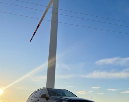 Черный Мерседес Ц-Класс, объемом двигателя 2.1 л и пробегом 320 тыс. км за 9500 $, фото 1 на Automoto.ua