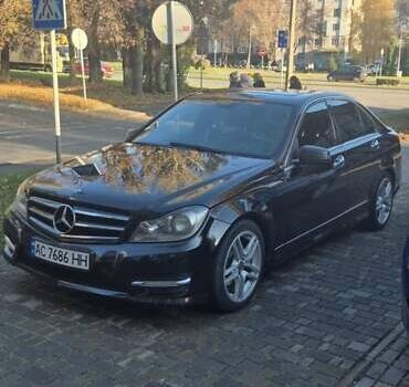 Чорний Мерседес Ц-Клас, об'ємом двигуна 1.8 л та пробігом 152 тис. км за 9800 $, фото 1 на Automoto.ua