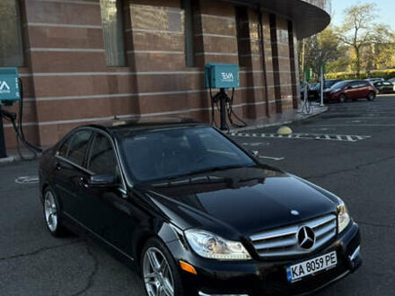 Чорний Мерседес Ц-Клас, об'ємом двигуна 1.8 л та пробігом 112 тис. км за 12900 $, фото 1 на Automoto.ua