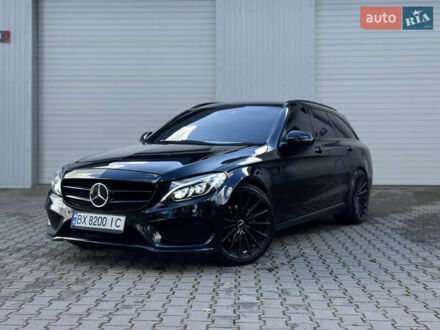 Черный Мерседес Ц-Класс, объемом двигателя 2.14 л и пробегом 243 тыс. км за 16900 $, фото 1 на Automoto.ua