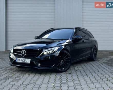 Черный Мерседес Ц-Класс, объемом двигателя 2.14 л и пробегом 243 тыс. км за 16900 $, фото 1 на Automoto.ua