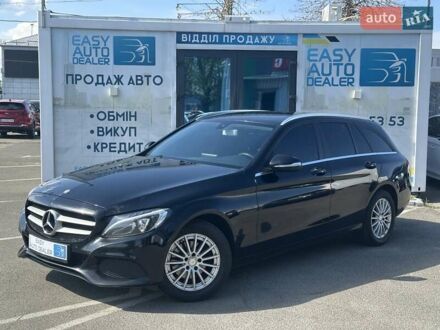 Мерседес Ц-Класс 2015 в Киеве на Automoto.ua Черный Мерседес Ц-Класс, объемом двигателя 1.6 л и пробегом 336 тыс. км за 14990 $, фото 1 на Automoto.ua