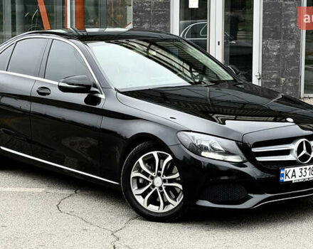 Черный Мерседес Ц-Класс, объемом двигателя 1.99 л и пробегом 235 тыс. км за 19500 $, фото 1 на Automoto.ua