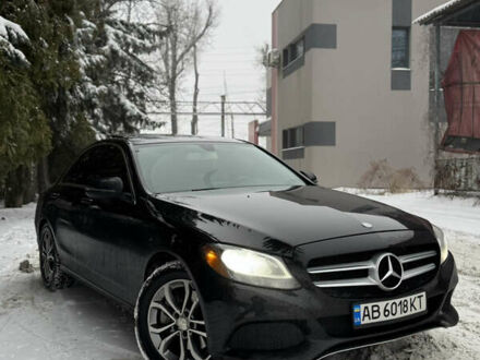 Черный Мерседес Ц-Класс, объемом двигателя 2 л и пробегом 205 тыс. км за 15600 $, фото 1 на Automoto.ua