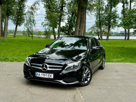 Мерседес Ц-Клас 2015 у Києві на Automoto.ua Чорний Мерседес Ц-Клас, об'ємом двигуна 1.6 л та пробігом 180 тис. км за 19500 $, фото 1 на Automoto.ua