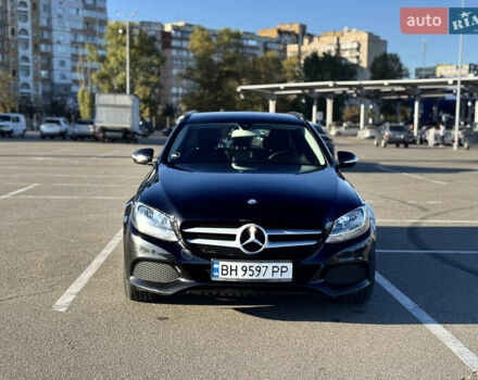 Чорний Мерседес Ц-Клас, об'ємом двигуна 1.6 л та пробігом 270 тис. км за 18800 $, фото 1 на Automoto.ua