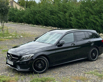 Чорний Мерседес Ц-Клас, об'ємом двигуна 2.14 л та пробігом 244 тис. км за 19999 $, фото 1 на Automoto.ua