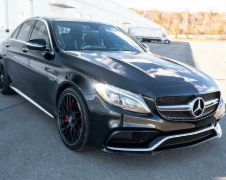 Черный Мерседес Ц-Класс, объемом двигателя 4 л и пробегом 84 тыс. км за 7400 $, фото 1 на Automoto.ua