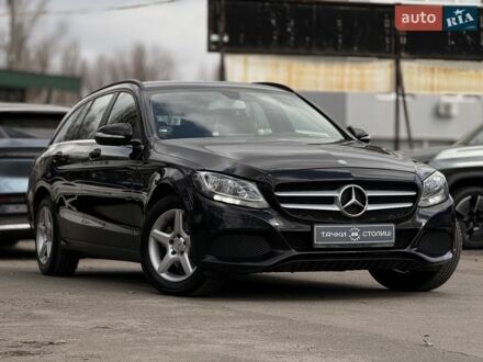 Черный Мерседес Ц-Класс, объемом двигателя 1.6 л и пробегом 270 тыс. км за 12999 $, фото 1 на Automoto.ua