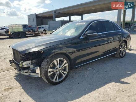 Мерседес Ц-Класс 2015 в Львове на Automoto.ua Черный Мерседес Ц-Класс, объемом двигателя 2 л и пробегом 111 тыс. км за 13950 $, фото 1 на Automoto.ua
