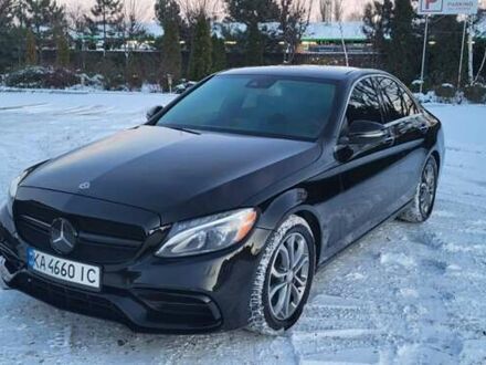 Чорний Мерседес Ц-Клас, об'ємом двигуна 2 л та пробігом 96 тис. км за 22000 $, фото 1 на Automoto.ua