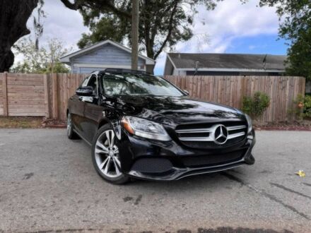 Мерседес Ц-Класс 2016 в Хмельницком на Automoto.ua Черный Мерседес Ц-Класс, объемом двигателя 2 л и пробегом 74 тыс. км за 5900 $, фото 1 на Automoto.ua