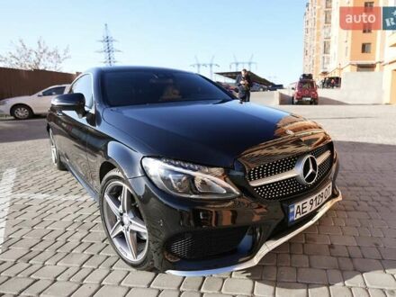 Мерседес Ц-Класс 2016 в Днепре (Днепропетровске) на Automoto.ua Черный Мерседес Ц-Класс, объемом двигателя 1.99 л и пробегом 63 тыс. км за 26000 $, фото 1 на Automoto.ua
