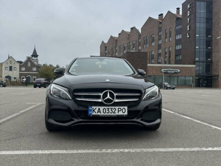Чорний Мерседес Ц-Клас, об'ємом двигуна 1.99 л та пробігом 157 тис. км за 16900 $, фото 1 на Automoto.ua