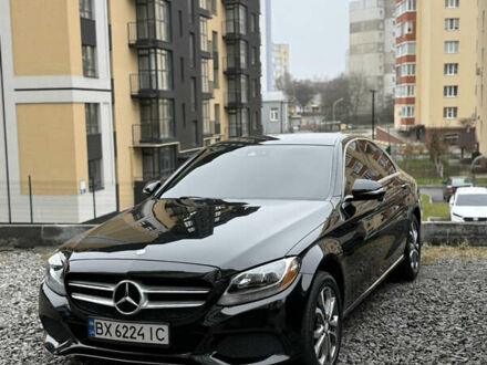 Черный Мерседес Ц-Класс, объемом двигателя 2 л и пробегом 158 тыс. км за 16000 $, фото 1 на Automoto.ua