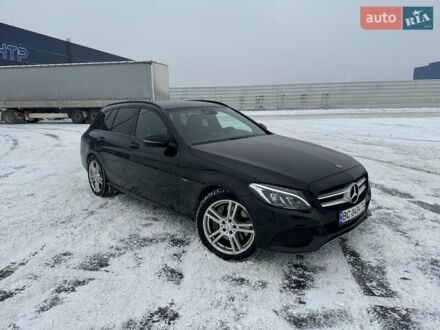 Черный Мерседес Ц-Класс, объемом двигателя 2 л и пробегом 188 тыс. км за 16800 $, фото 1 на Automoto.ua