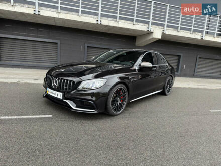 Черный Мерседес Ц-Класс, объемом двигателя 3.98 л и пробегом 78 тыс. км за 41500 $, фото 1 на Automoto.ua