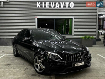 Черный Мерседес Ц-Класс, объемом двигателя 3 л и пробегом 28 тыс. км за 32500 $, фото 1 на Automoto.ua