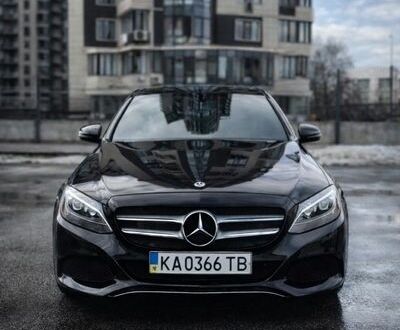 Черный Мерседес Ц-Класс, объемом двигателя 1.99 л и пробегом 200 тыс. км за 15300 $, фото 1 на Automoto.ua