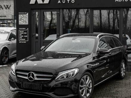 Чорний Мерседес Ц-Клас, об'ємом двигуна 2.2 л та пробігом 241 тис. км за 18900 $, фото 1 на Automoto.ua