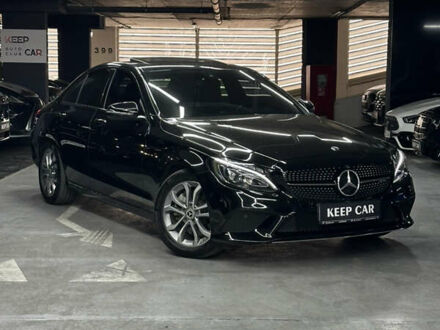 Чорний Мерседес Ц-Клас, об'ємом двигуна 2 л та пробігом 126 тис. км за 21999 $, фото 1 на Automoto.ua