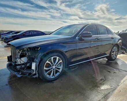 Чорний Мерседес Ц-Клас, об'ємом двигуна 2 л та пробігом 59 тис. км за 3500 $, фото 1 на Automoto.ua