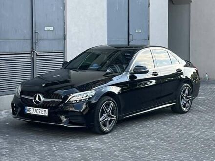 Черный Мерседес Ц-Класс, объемом двигателя 1.5 л и пробегом 34 тыс. км за 41000 $, фото 1 на Automoto.ua