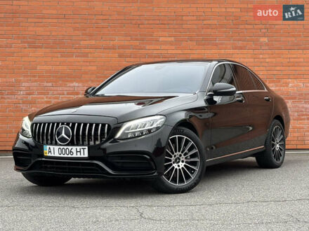 Чорний Мерседес Ц-Клас, об'ємом двигуна 2 л та пробігом 42 тис. км за 26900 $, фото 1 на Automoto.ua