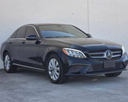 Черный Мерседес Ц-Класс, объемом двигателя 2 л и пробегом 67 тыс. км за 9500 $, фото 1 на Automoto.ua